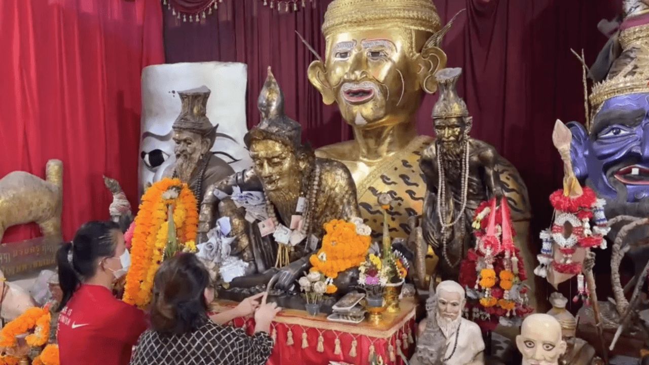 สายมูแน่น "อาศรมฤาษีเณร" กราบขอพรโชคลาภ ส่องอ่างน้ำมนต์ลุ้น "เลขเด็ด 16/5/69"เกี่ยวกับหวย