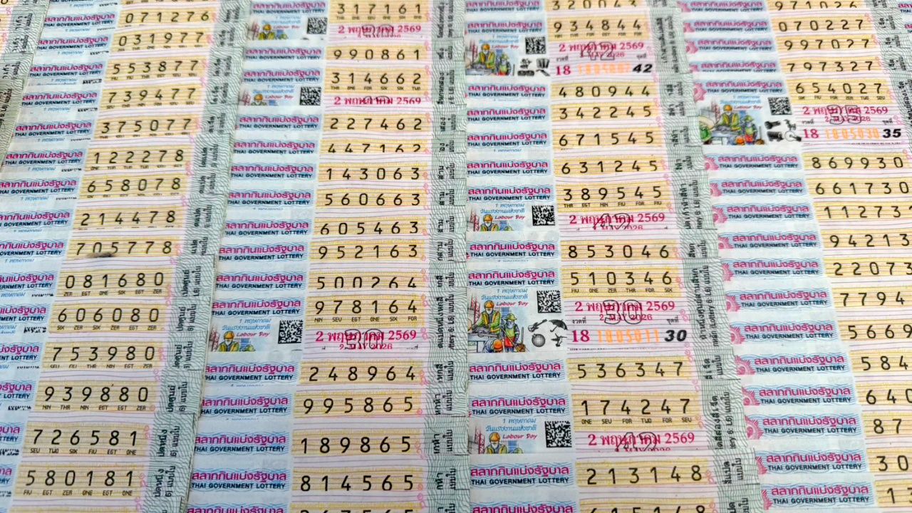 หวยออก 2 พฤษภาคม นักเก็บสถิติยิ้มหวาน หลังเจอ "เลขดังงวดนี้" โผล่เพียบเกี่ยวกับเลขเด็ด