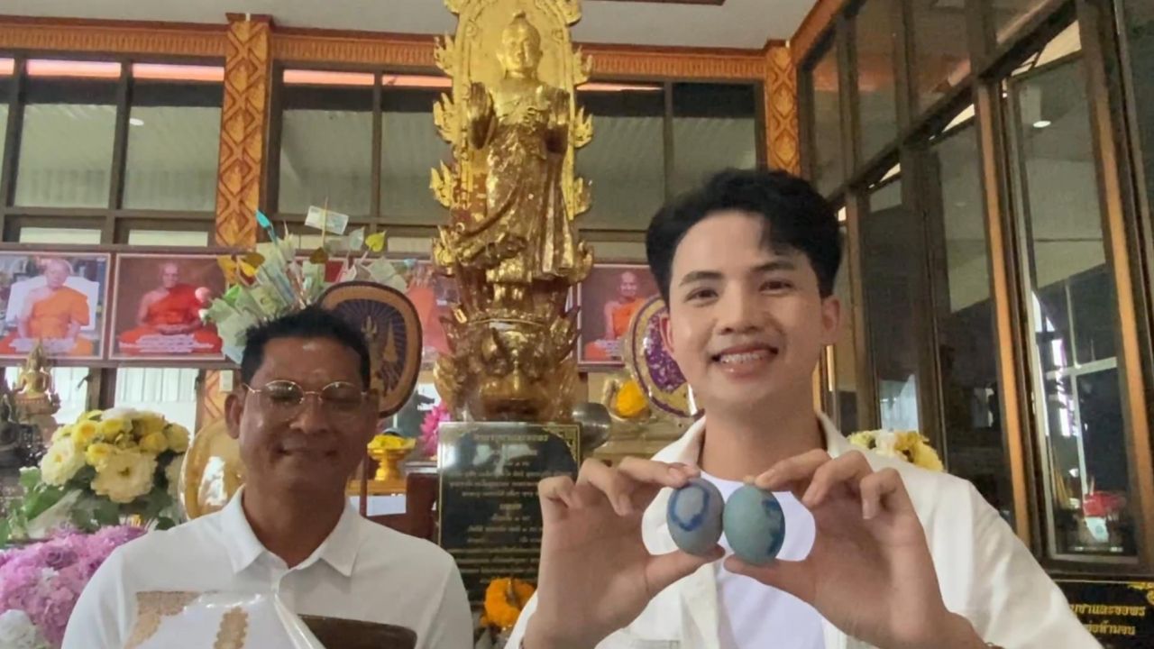 ส่องเลขเด็ด นักร้องหนุ่มหมอลำล้วงไหเสี่ยงโชค พิธีเททองหล่อ “หลวงพ่อห้ามจน”เกี่ยวกับเลขเด็ด